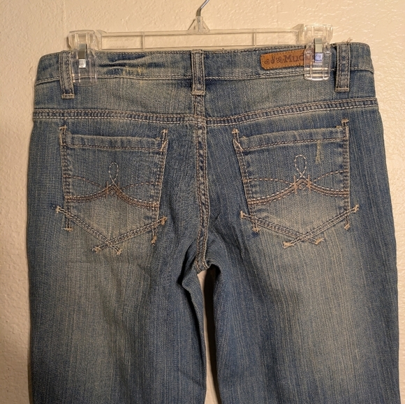mudd Bootcut Distressed Blue Jeans Size 5 Pre-owned - Picture 7 of 8